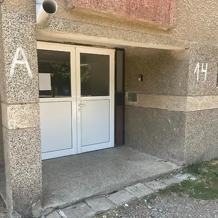 Tzankov アパート